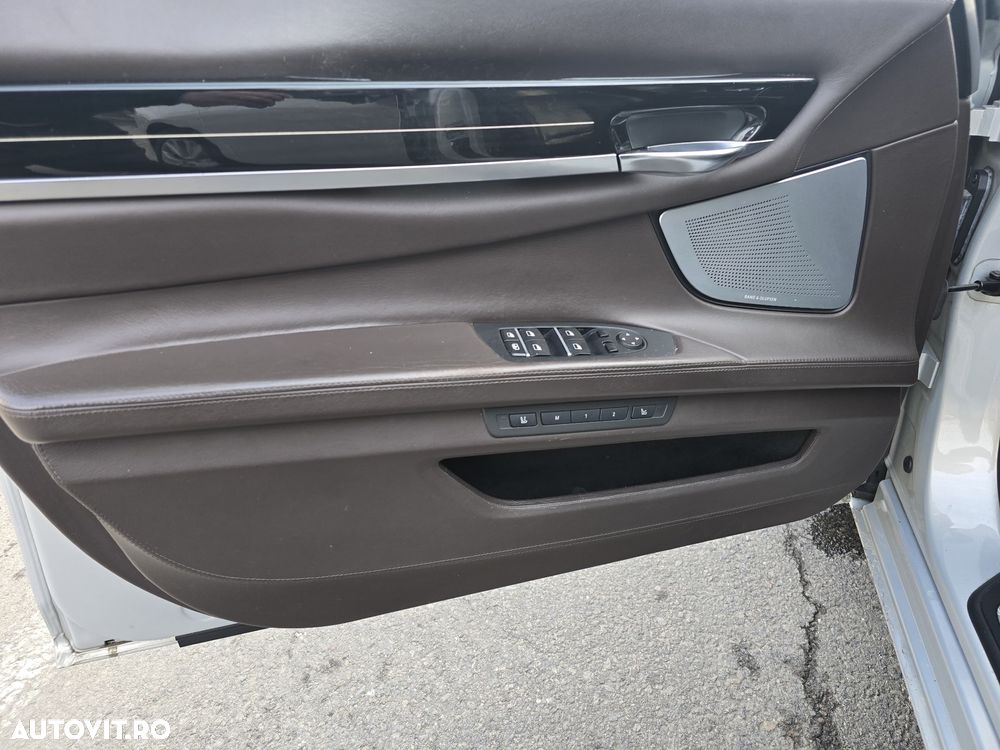 BMW Seria 7 740d xDrive Edition Exclusive - 18