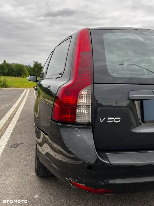 Volvo V50 2.0D Momentum - 10