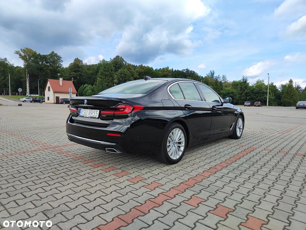 BMW Seria 5 518d mHEV Luxury Line - 6