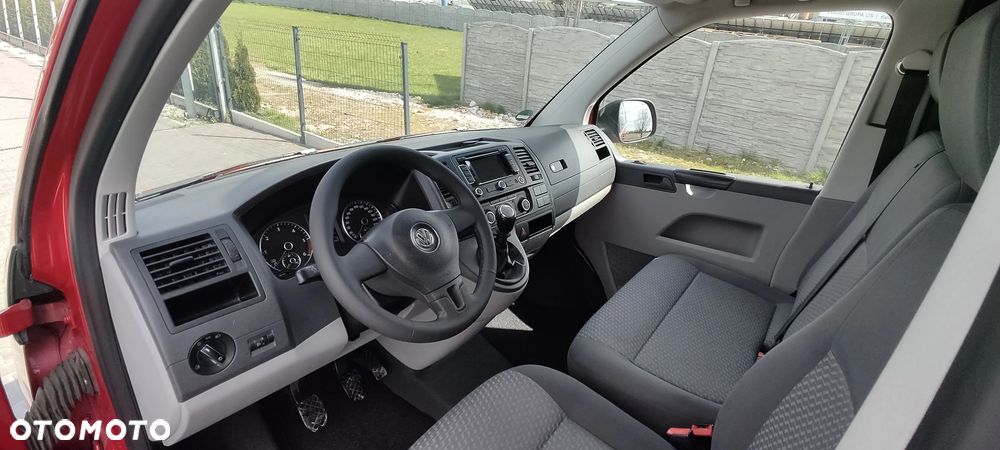 Volkswagen transporter - 12