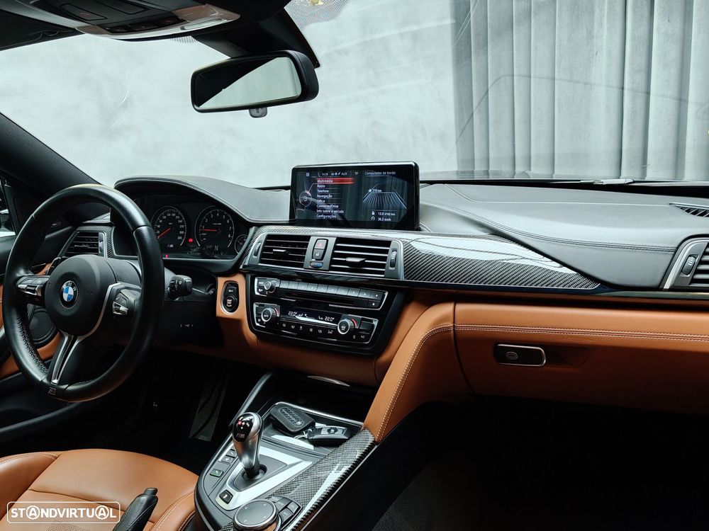 BMW M4 Auto - 12