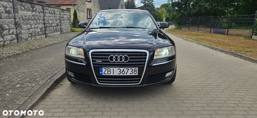 Audi A8 4.2 TDI Quattro - 2