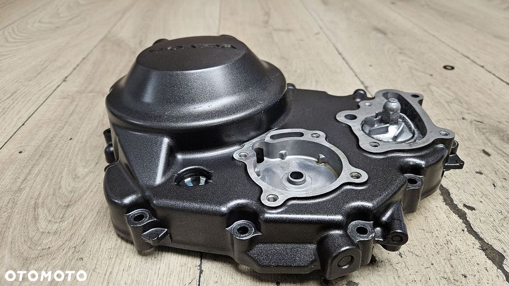 Pokrywa sprzęgła dekiel Honda CBR250 CBR300 CB300R - 2