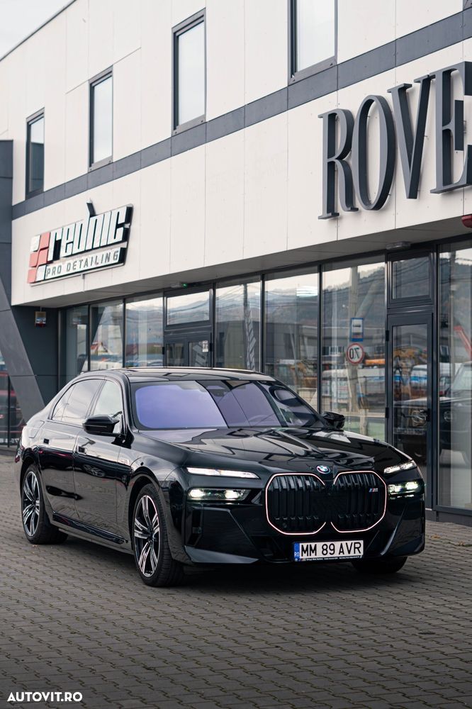 BMW M7 M760e xDrive AT PHEV - 2