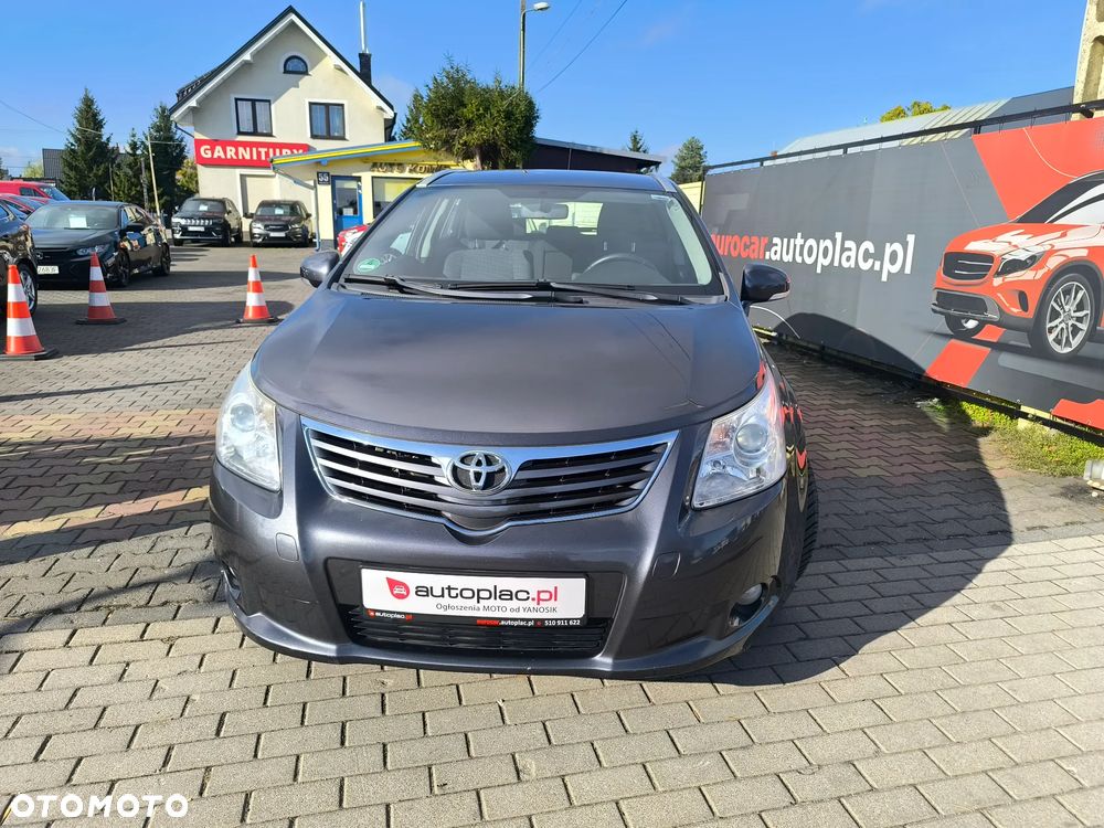 Toyota Avensis 1.8 Life - 25