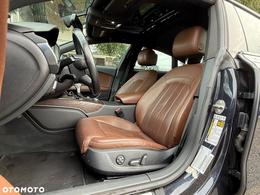 Audi A7 Sportback - 13