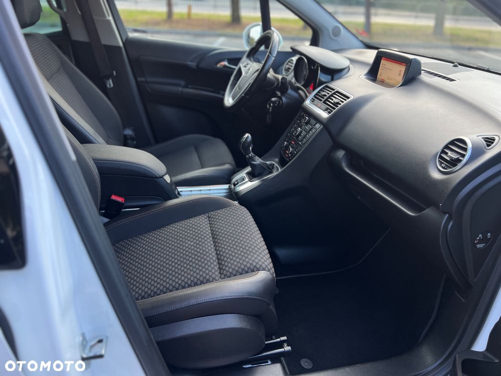 Opel Meriva - 29