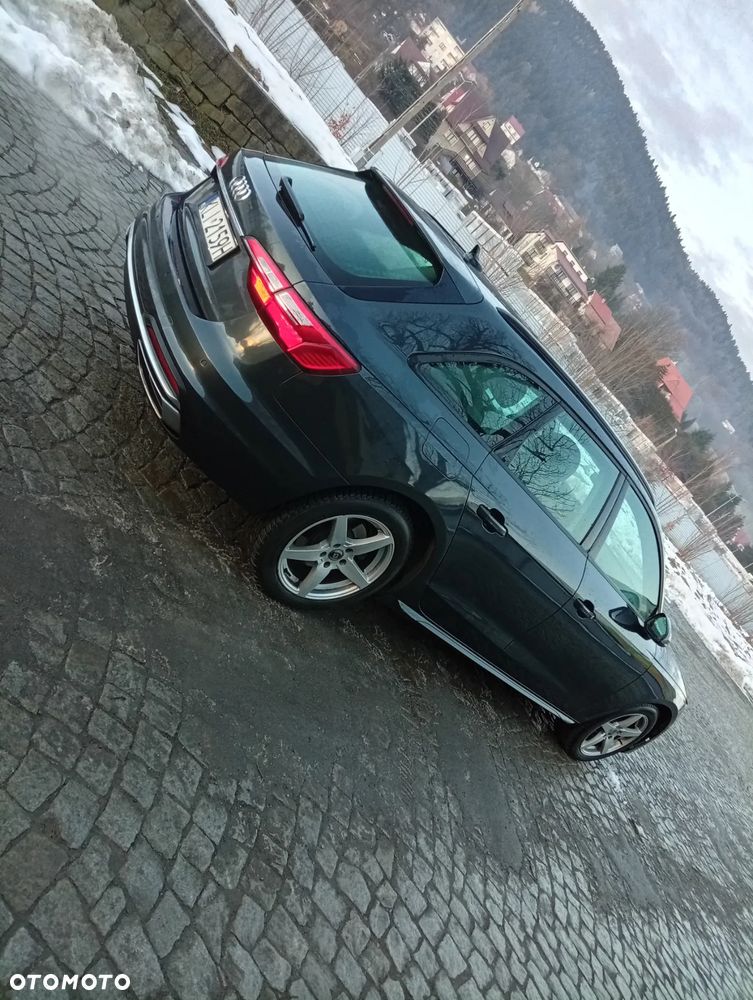 Audi A4 Avant 30 TDI S tronic - 15