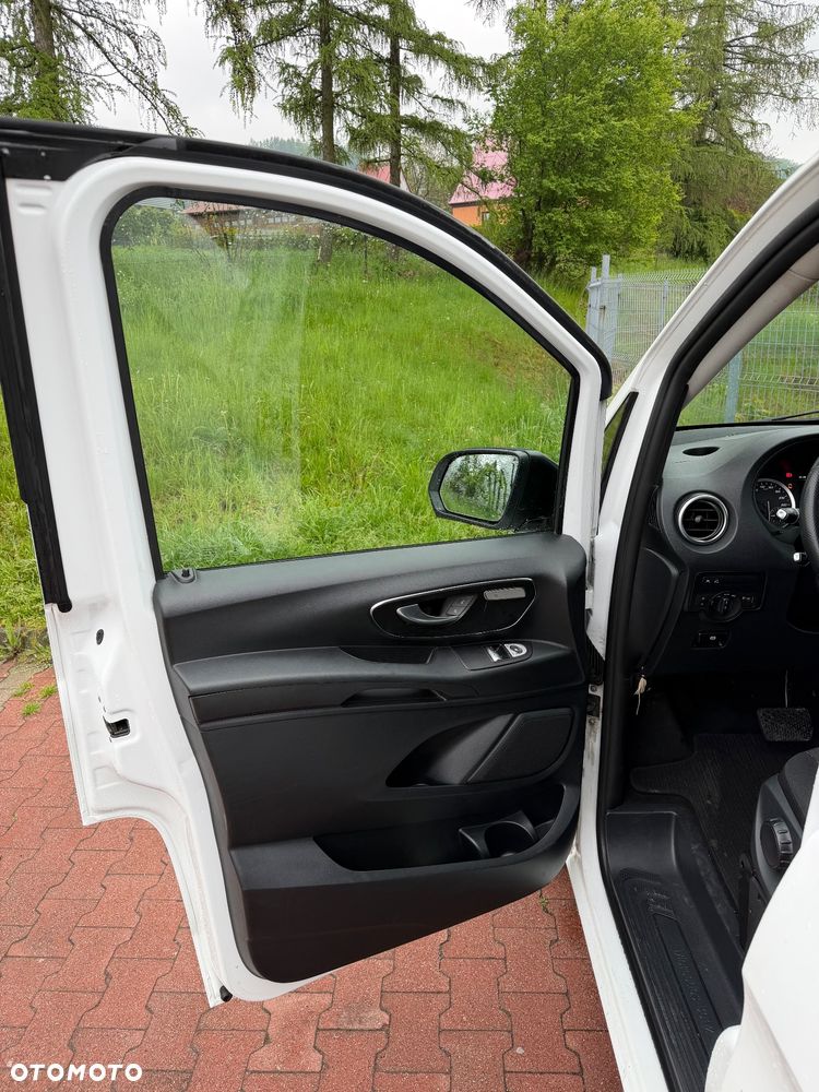 Mercedes-Benz Vito - 12