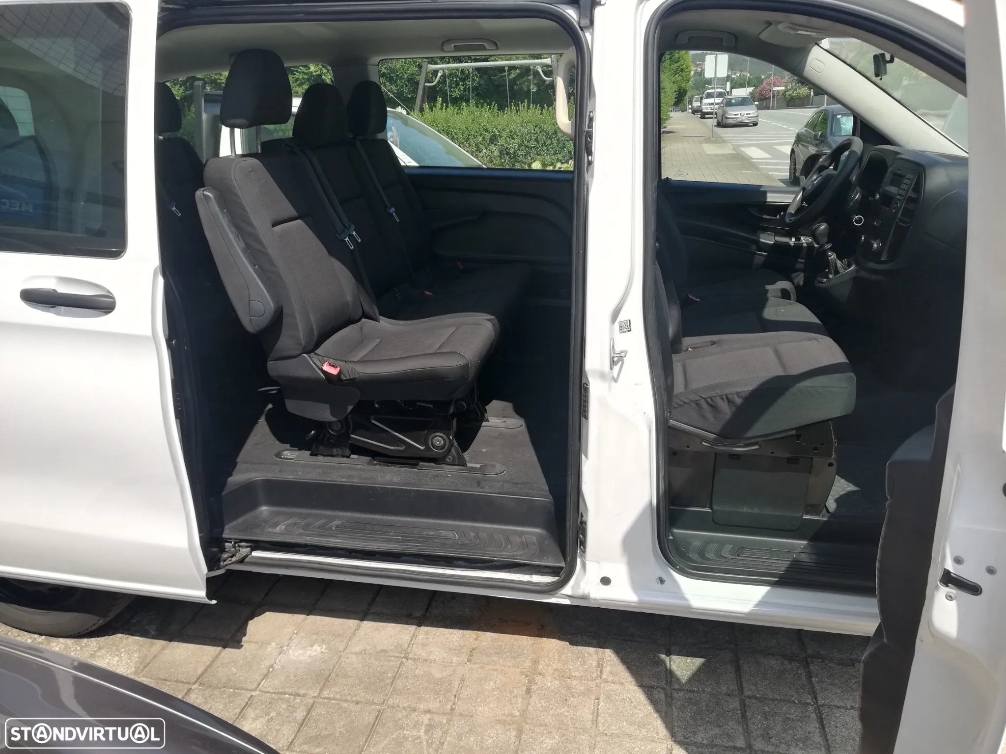 Mercedes-Benz Vito Tourer 111 CDi/32 Compacto Pro - 10