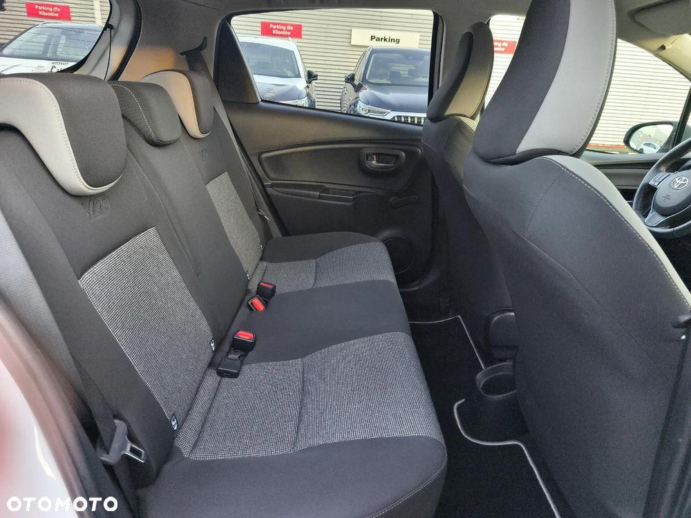 Toyota Yaris 1.5 20th Anniversary - 11