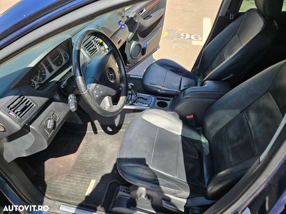 Mercedes-Benz B 200 - 12