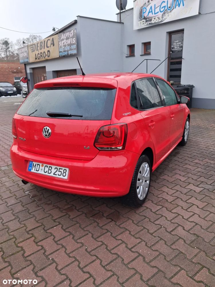 Volkswagen Polo - 5