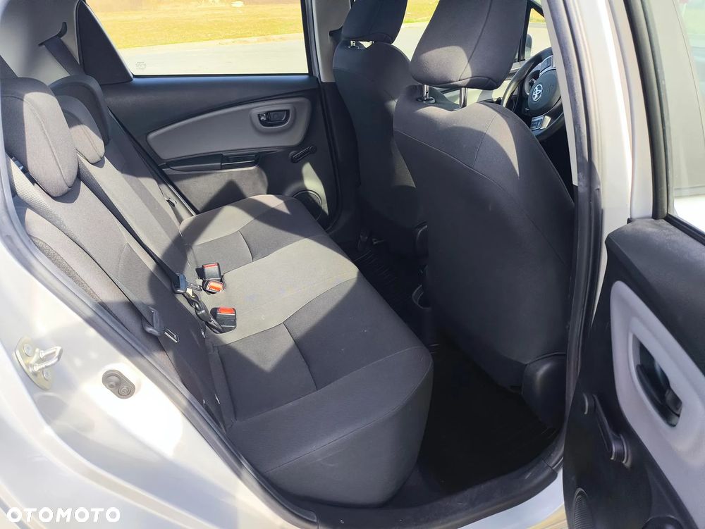 Toyota Yaris 1.5 Active - 19