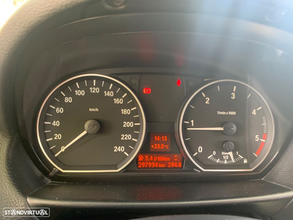BMW 118 d - 16