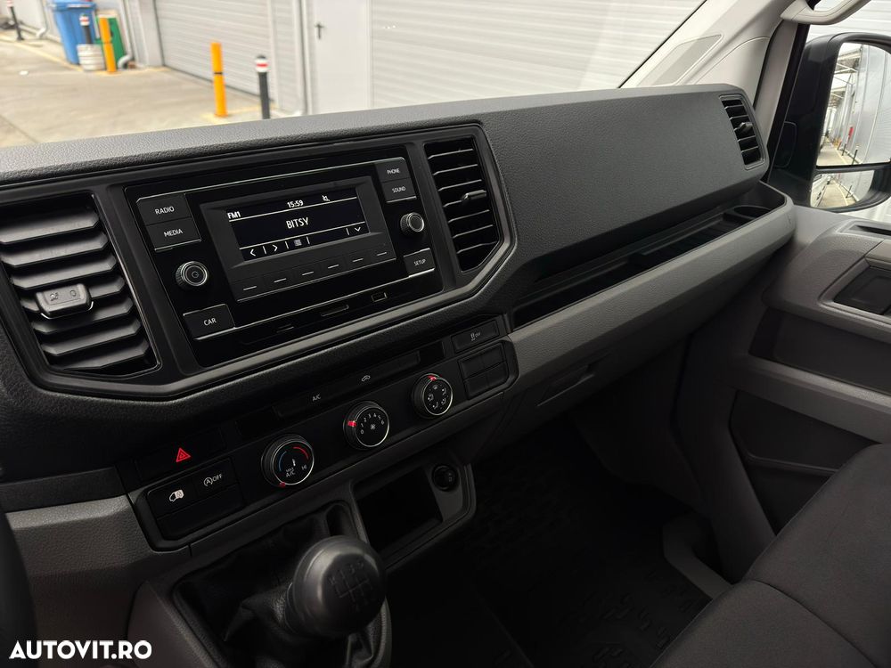Volkswagen Crafter - 17