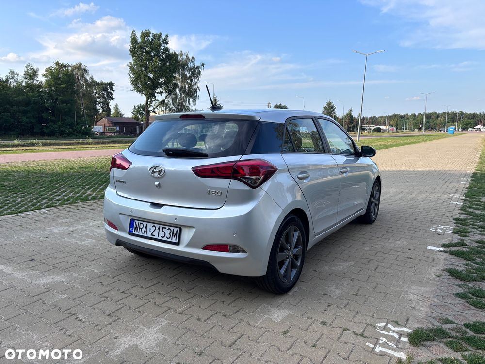 Hyundai i20 1.2 Comfort - 4