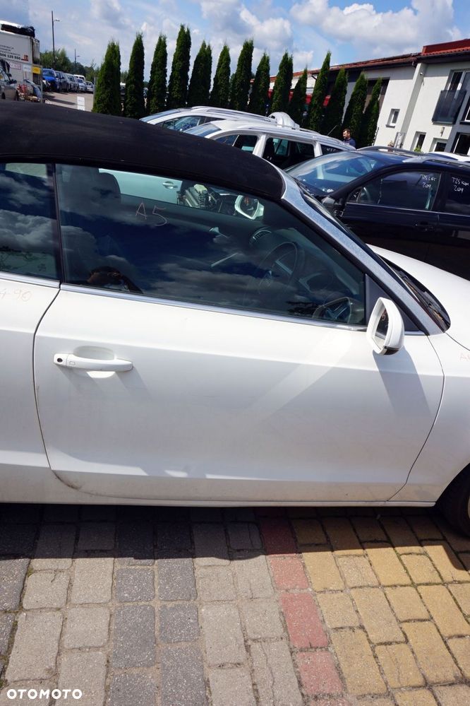 DRZWI PRZEDNIE PRAWE A5 I 8T CABRIO LY9C  BIAŁY AUDI 2007-2016 - 1