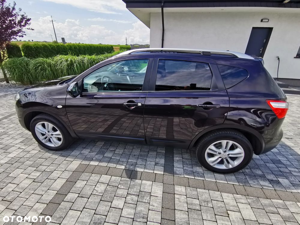 Nissan Qashqai 2.0 4x4 Tekna CVT - 9