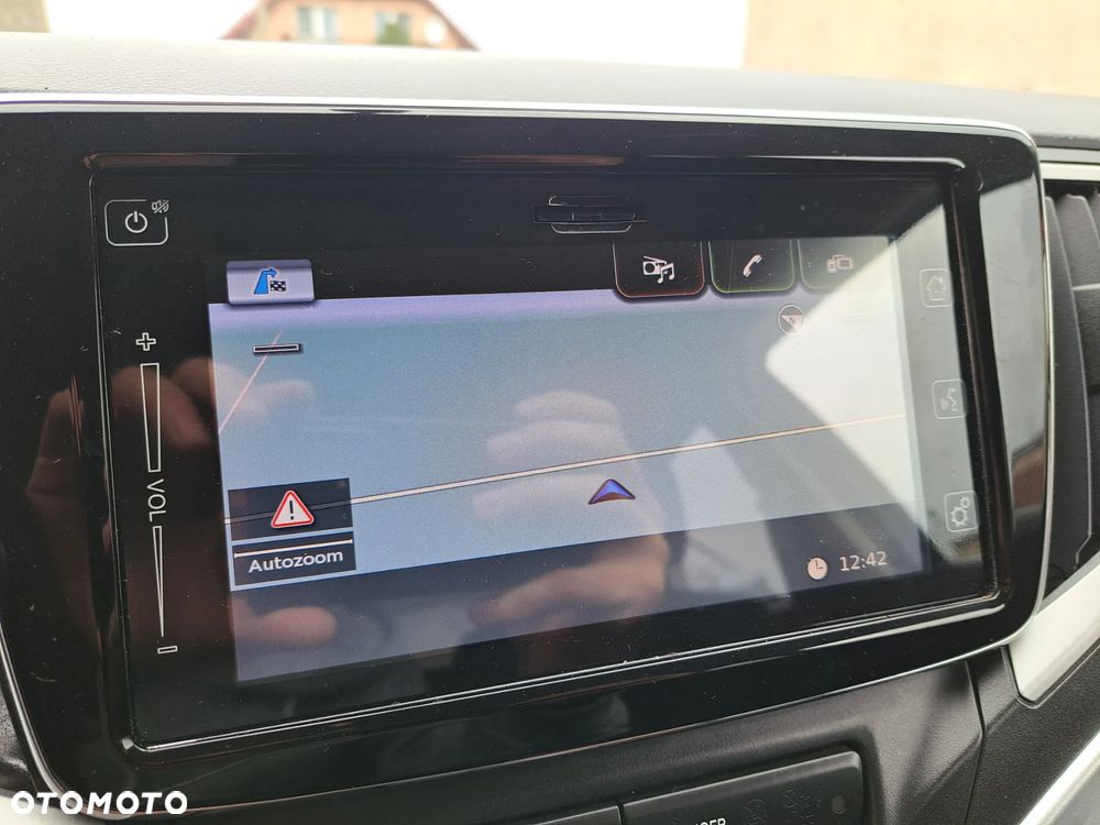 Suzuki Baleno 1.0 T Premium Plus - 6