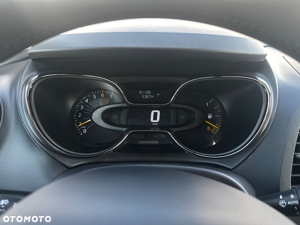 Renault Captur - 27
