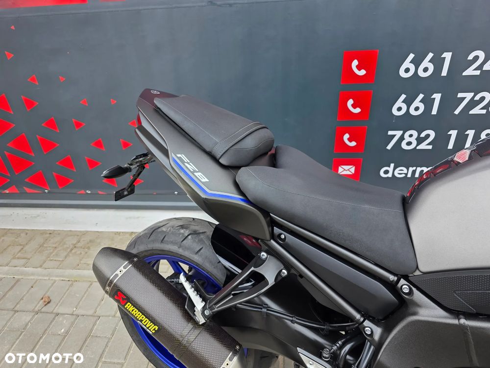 Yamaha FZ8 - 10