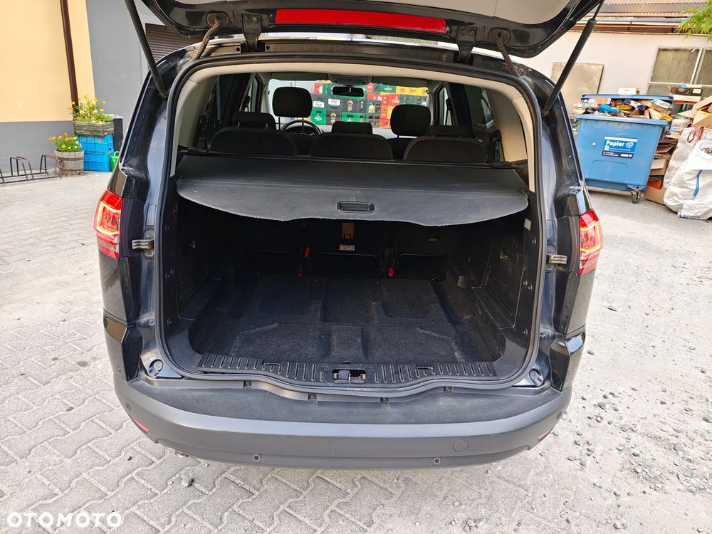 Ford S-Max 2.0 TDCi DPF Titanium - 13