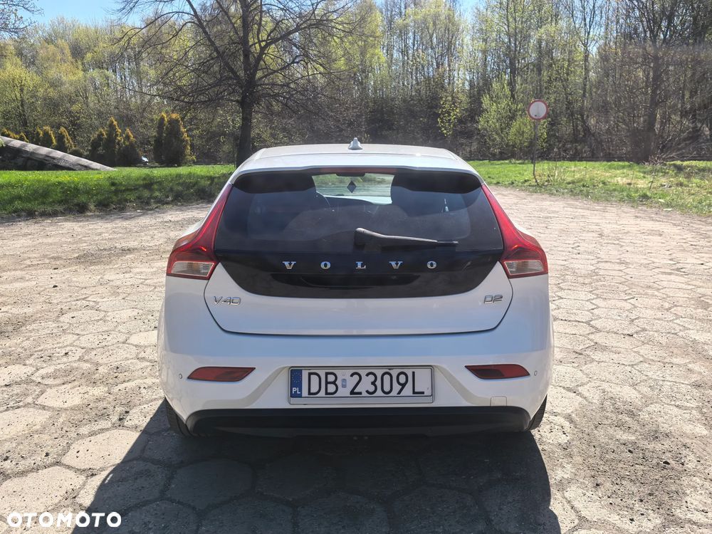 Volvo V40 D2 - 7