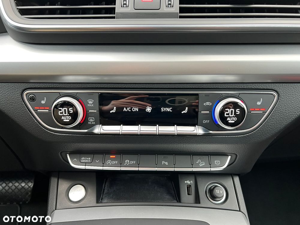 Audi Q5 40 TDI mHEV Quattro Advanced S tronic - 28