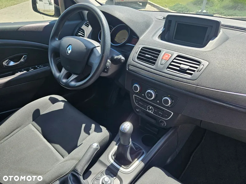 Renault Megane - 5
