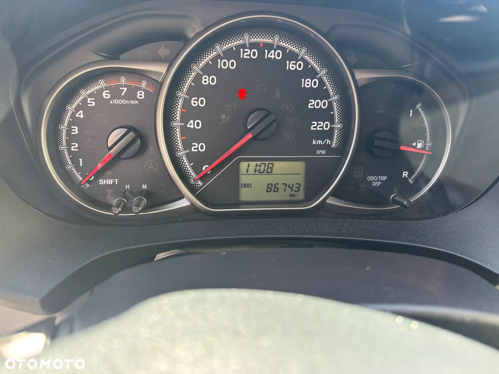 Toyota Yaris 1.33 VVT-i Comfort - 7