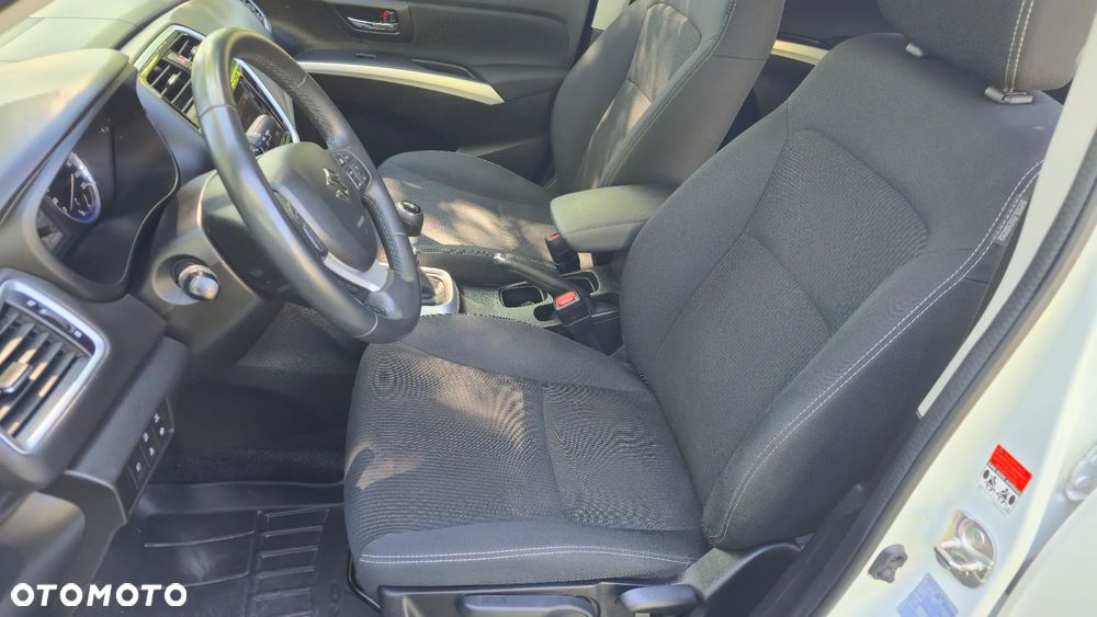 Suzuki SX4 S-Cross 1.4 SHVS Premium - 12