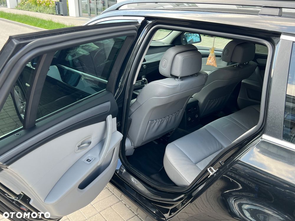 BMW Seria 5 520d - 8