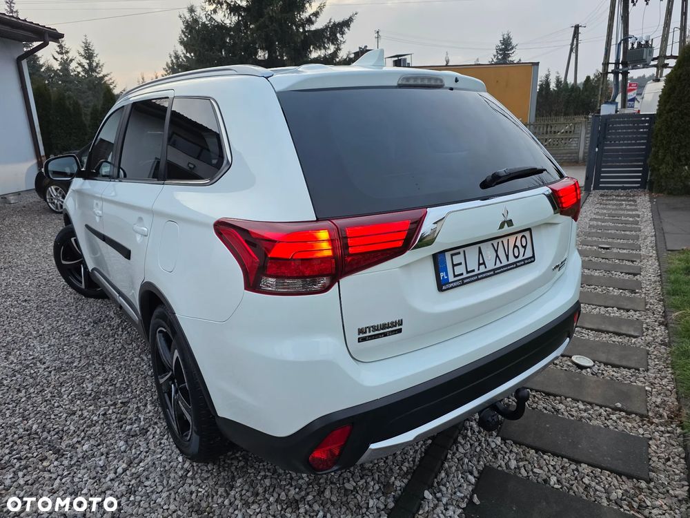 Mitsubishi Outlander 2.0 2WD Diamant Edition - 7