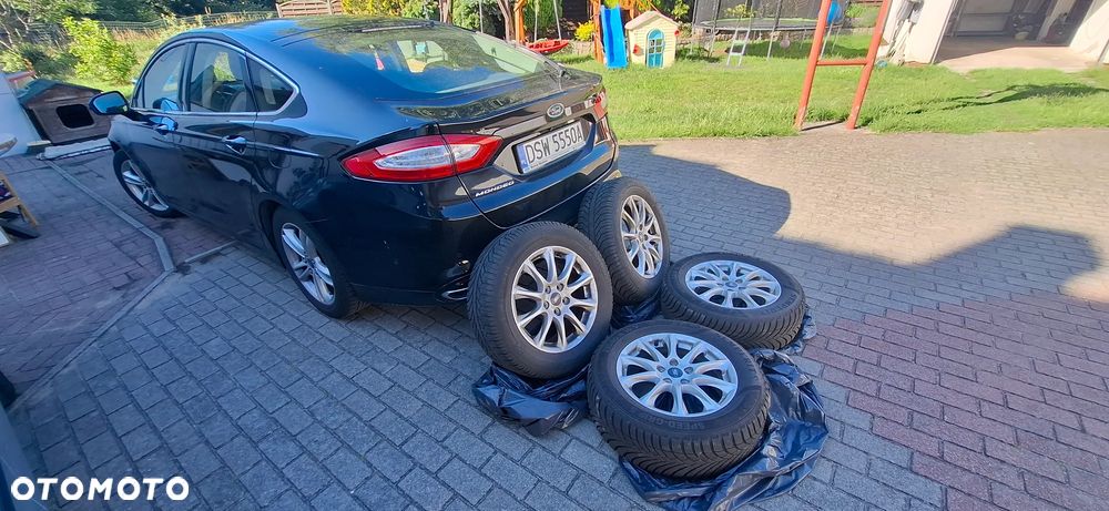 Ford Mondeo - 12