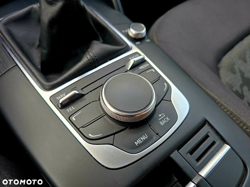 Audi A3 Sportback 1.4 TFSI Attraction - 20