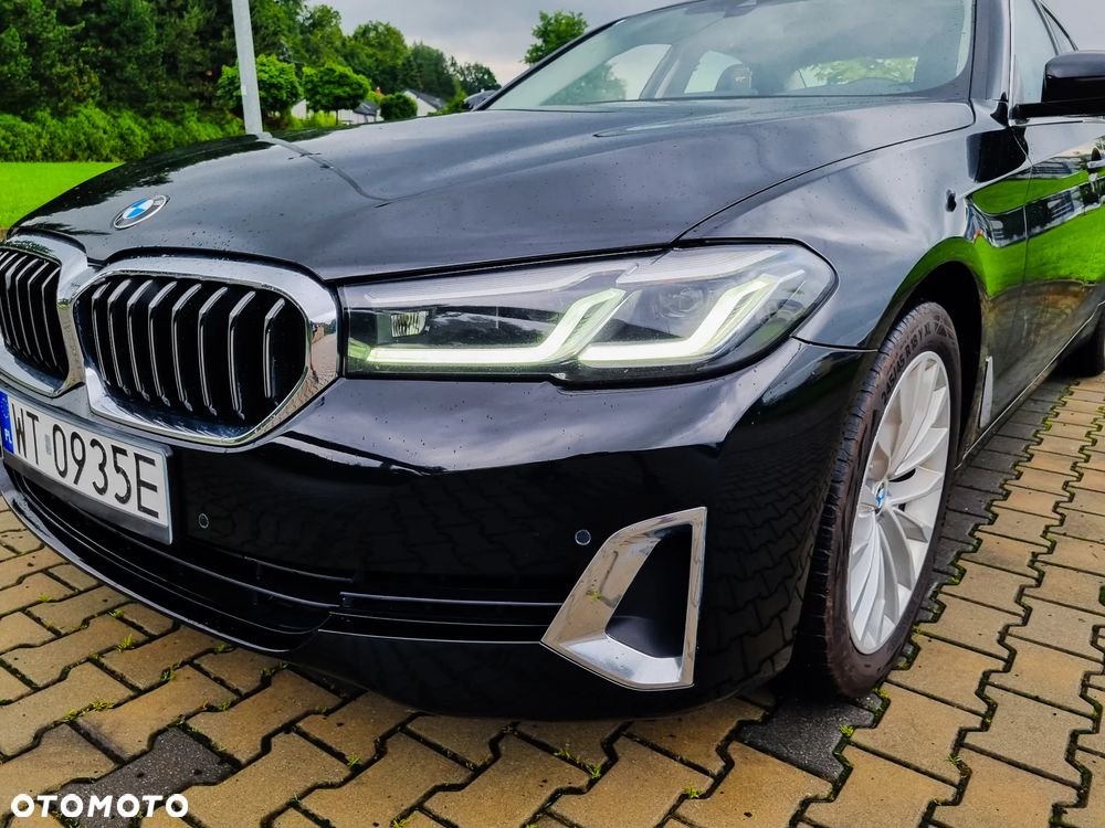 BMW Seria 5 520i Luxury Line sport - 34