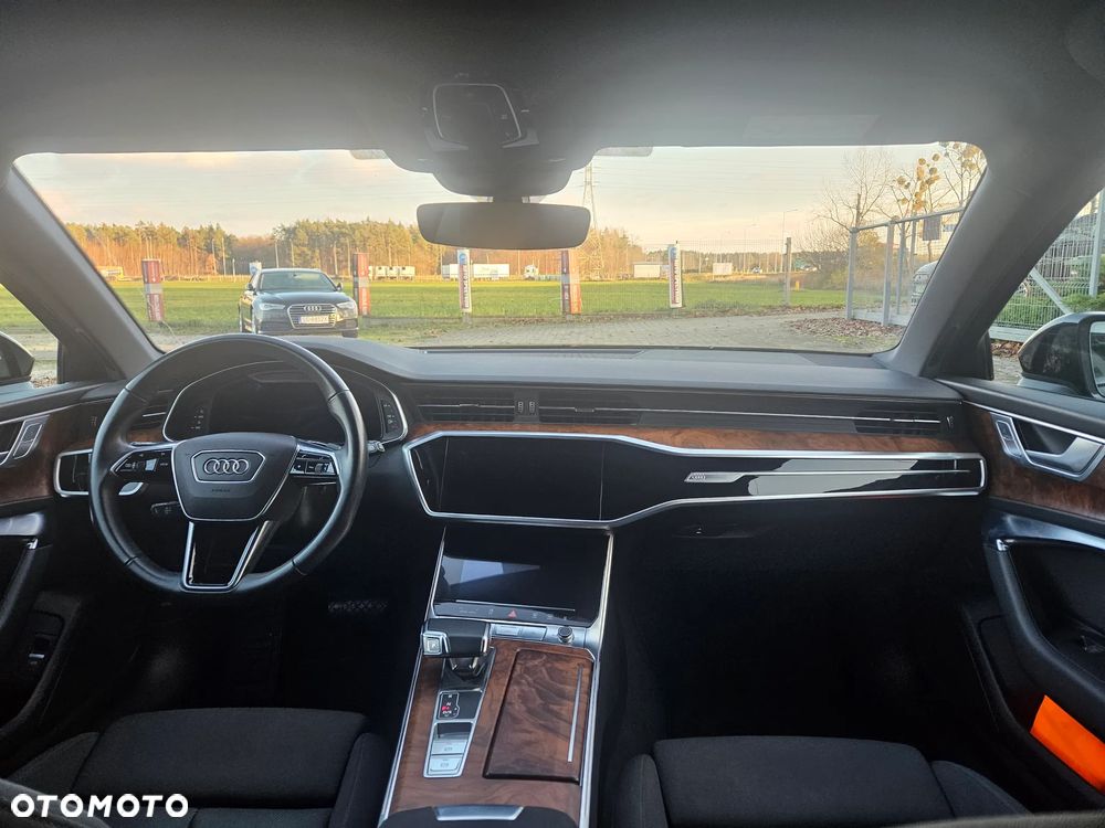 Audi A6 Avant - 25