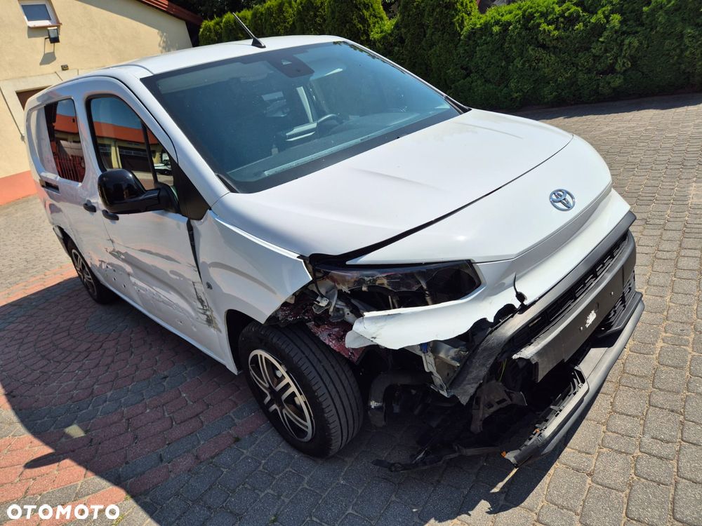 Toyota Proace City Verso 1.5 D-4D Business - 12