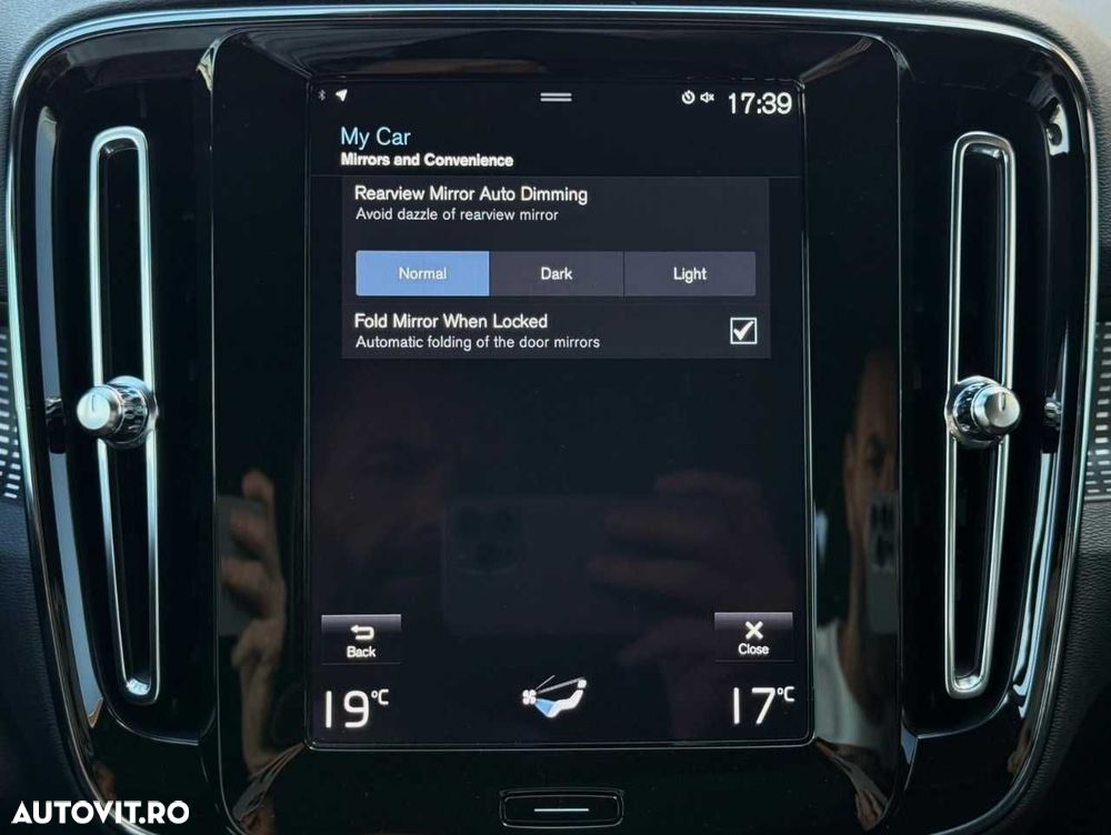 Volvo XC 40 Recharge T5 Twin Engine AT7 R-Design - 37