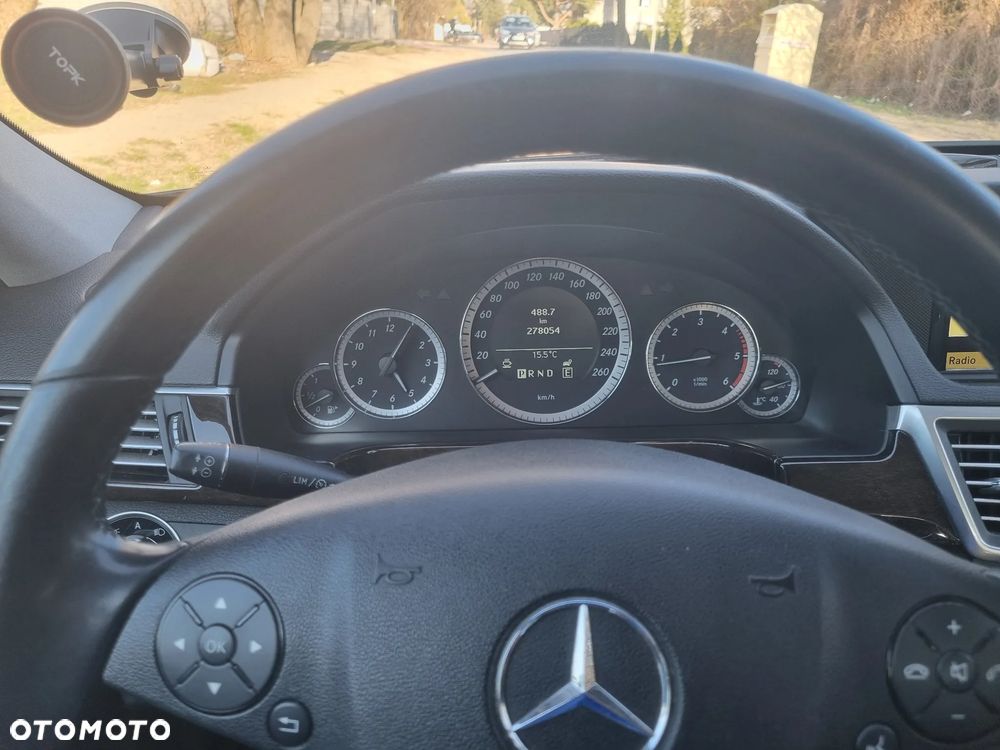 Mercedes-Benz Klasa E - 7