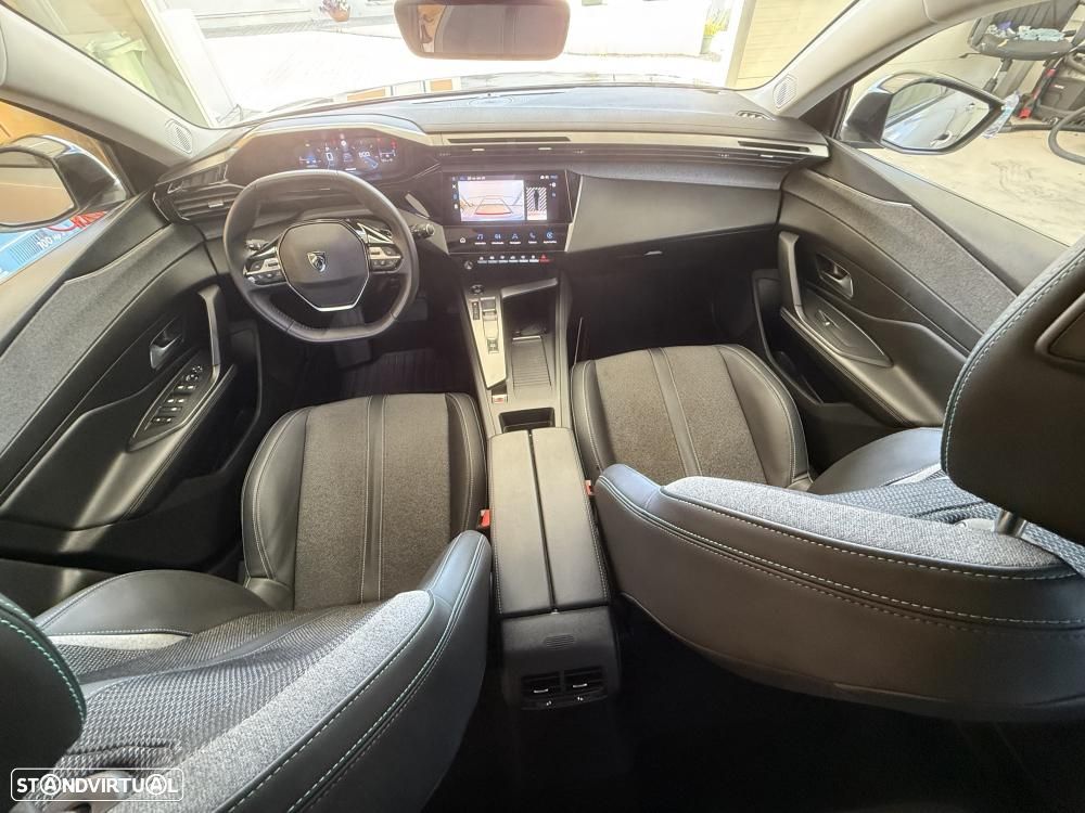 Peugeot 308 SW 1.2 PureTech Allure EAT8 - 18
