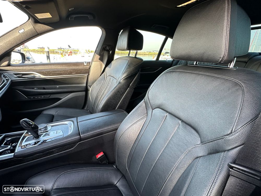 BMW 730 d Auto - 19