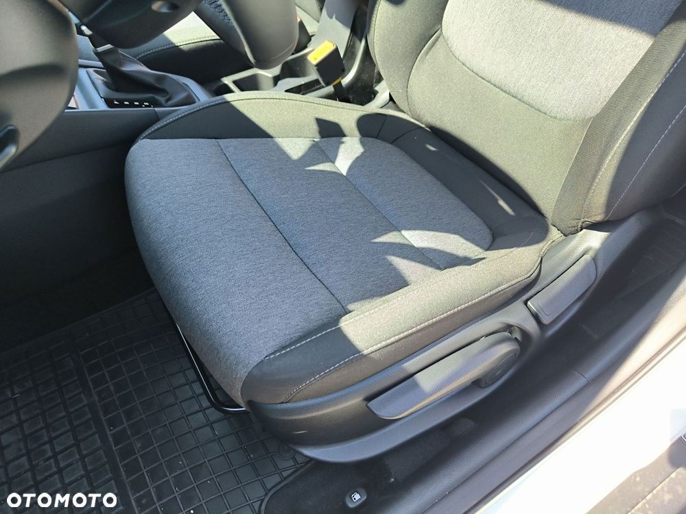 Kia Stonic 1.0 T-GDI Business Line DCT - 12