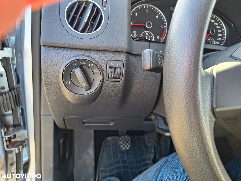 Volkswagen Golf Plus - 23