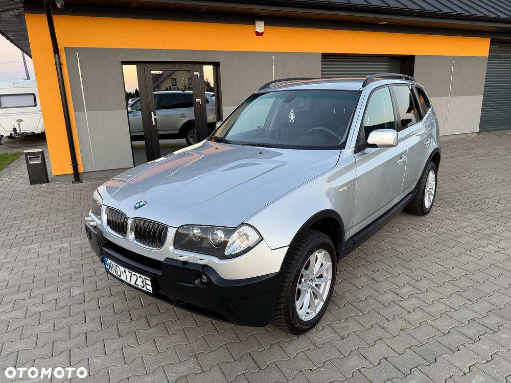BMW X3 2.5i - 11