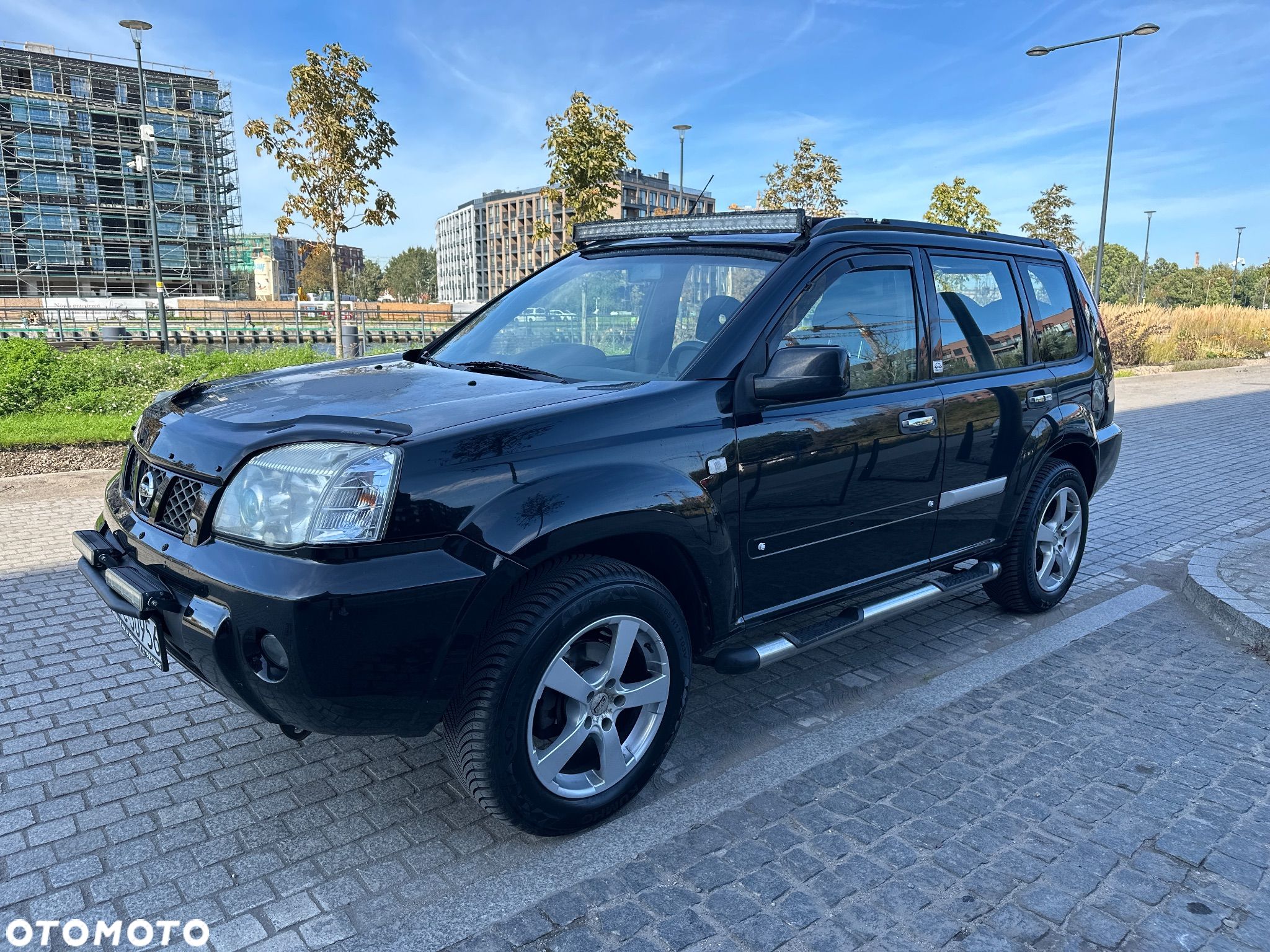 Nissan X-Trail - 1