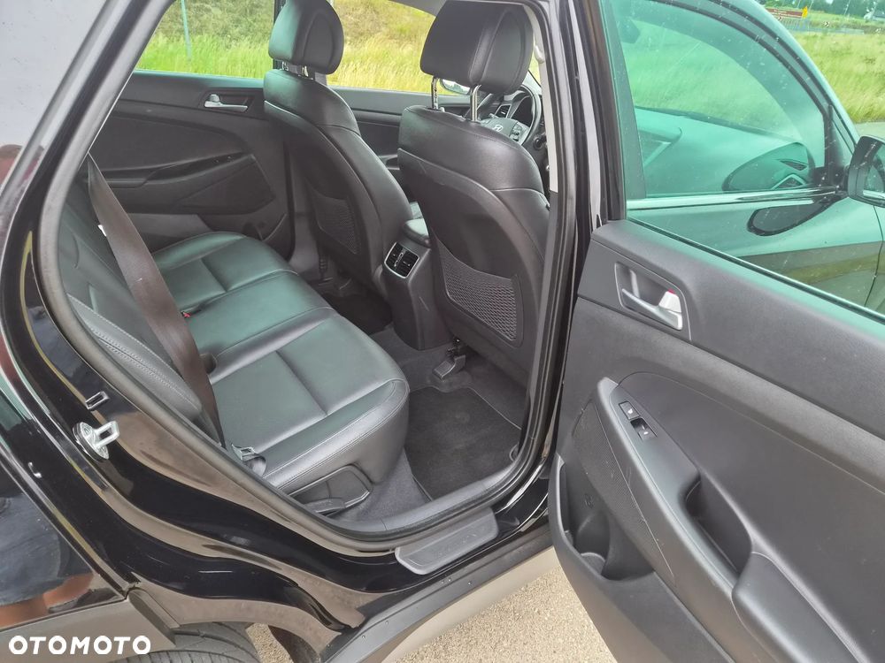 Hyundai Tucson blue 1.7 CRDi 2WD Passion Plus - 13