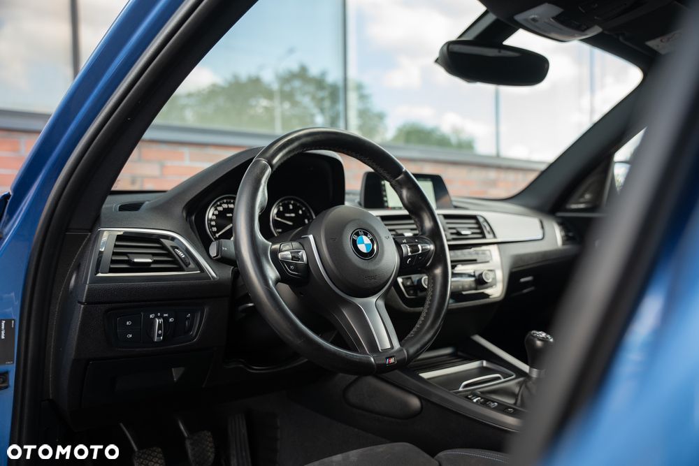BMW Seria 1 120d Edition M Sport Shadow - 24
