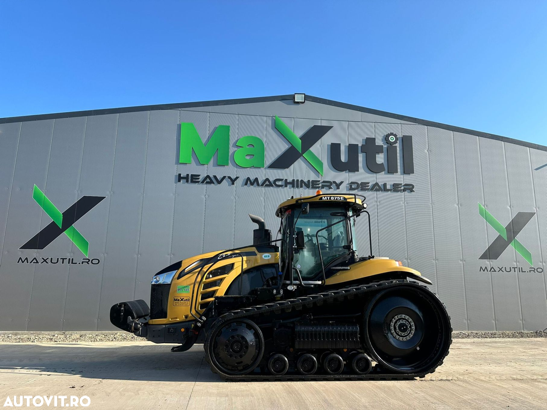 Challenger MT875E Tractor pe Senile - 3